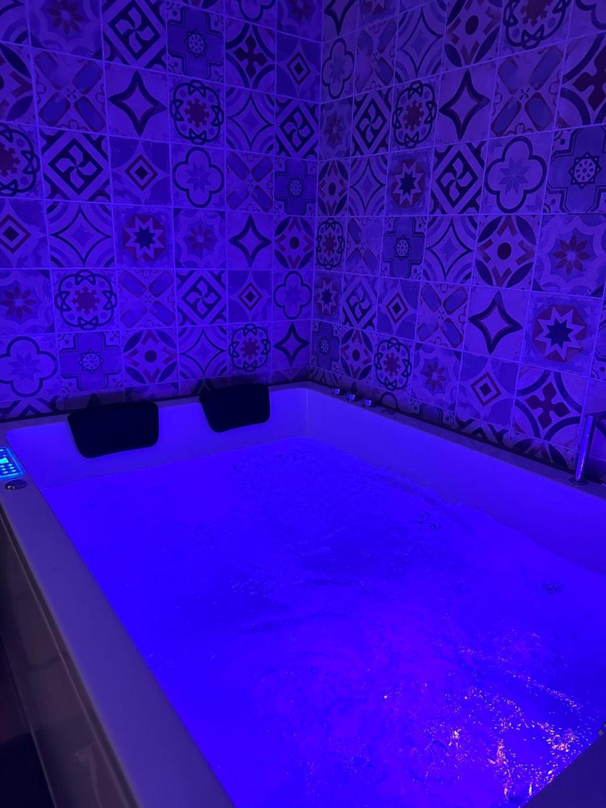 Les Pieds Dans L'Eau Aloha Apartman Corné Kültér fotó